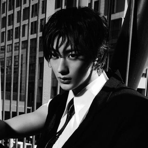 Amos photo 05
